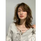 EMILY, FIATALOS, MODERN VILÁGOSBARNA COLOR MIX PARÓKA, VALÓDI HAJ FELHASZNÁLÁSÁVAL