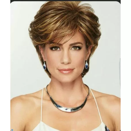 1, VILÁGOSBARNA DIVATOS PARÓKA, VALÓDI HAJ FELHASZNÁLÁSÁVAL