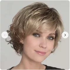   140, MODERN TERMÉSZETES KÖZÉP-SZŐKE PARÓKA, PRÉMIUM MINŐSÉG!