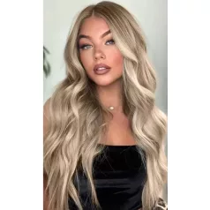   74a, GYÖNYÖRŰ HULLÁMOS SZŐKE OMBRE PARÓKA, VALÓDI HAJ FELHASZNÁLÁSÁVAL